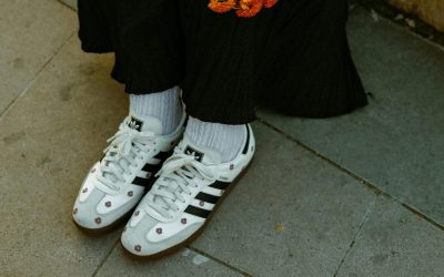 Adidașii-vedetă ai primăverii 2026: Modelele care cuceresc străzile din București