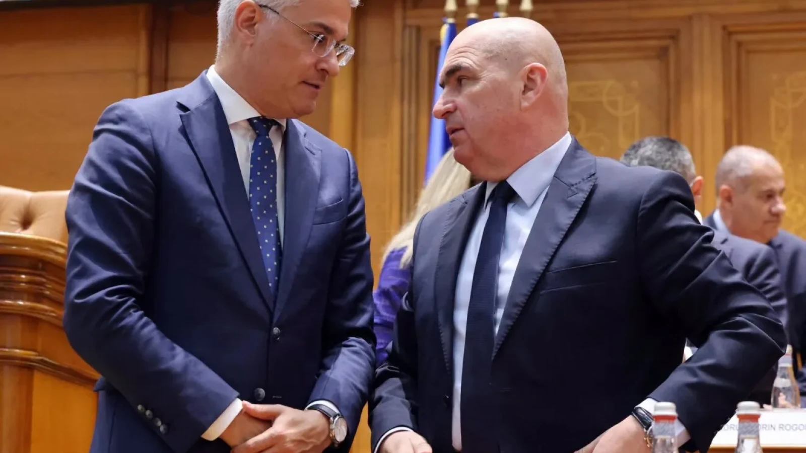 Ministrul Fondurilor, atac la PSD și Bolojan: „Se teme lumea de lumină”