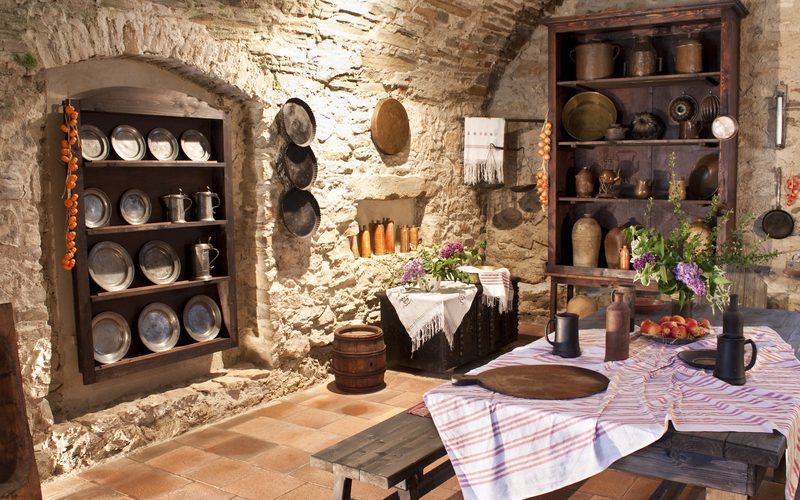 Paștele la curțile domnești: Cum petreceau boierii și regi români