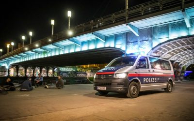 Bărbat suspectat că a otrăvit mâncare HiPP pentru bebeluși în Austria, ancheta s-a extins