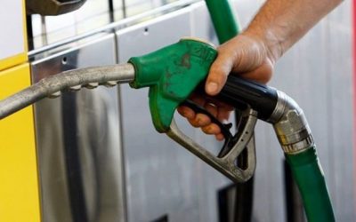 Prețul motorinei se apropie de pragul de 9,5 lei/litru la stațiile Petrom vineri, marcând o scădere față de maximul de 10,38 lei/litru înregistrat anterior