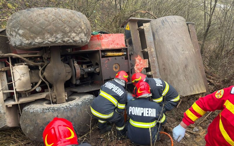 Un muncitor și-a pierdut viața joi dimineața în urma unui accident de muncă petrecut în apropierea barajului Leș, în localitatea Bulz, județul Bihor