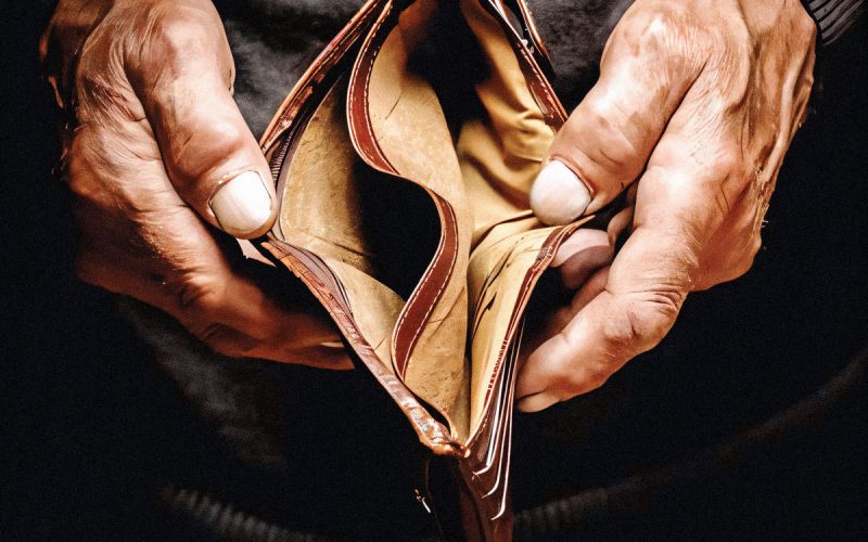 Inflația lovește: România, la un pas de 10%. Creșterea economică, în pericol