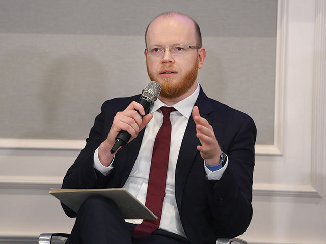 Războiul din Iran urcă prețul petrolului: România, în pericol de inflație