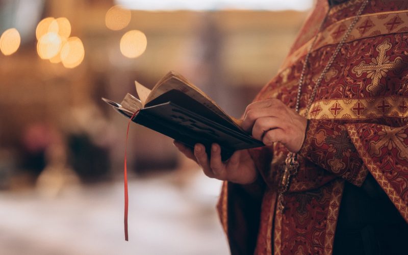 Spovedania, secretul purificării sufletului: Mărturii și sfaturi de la un preot