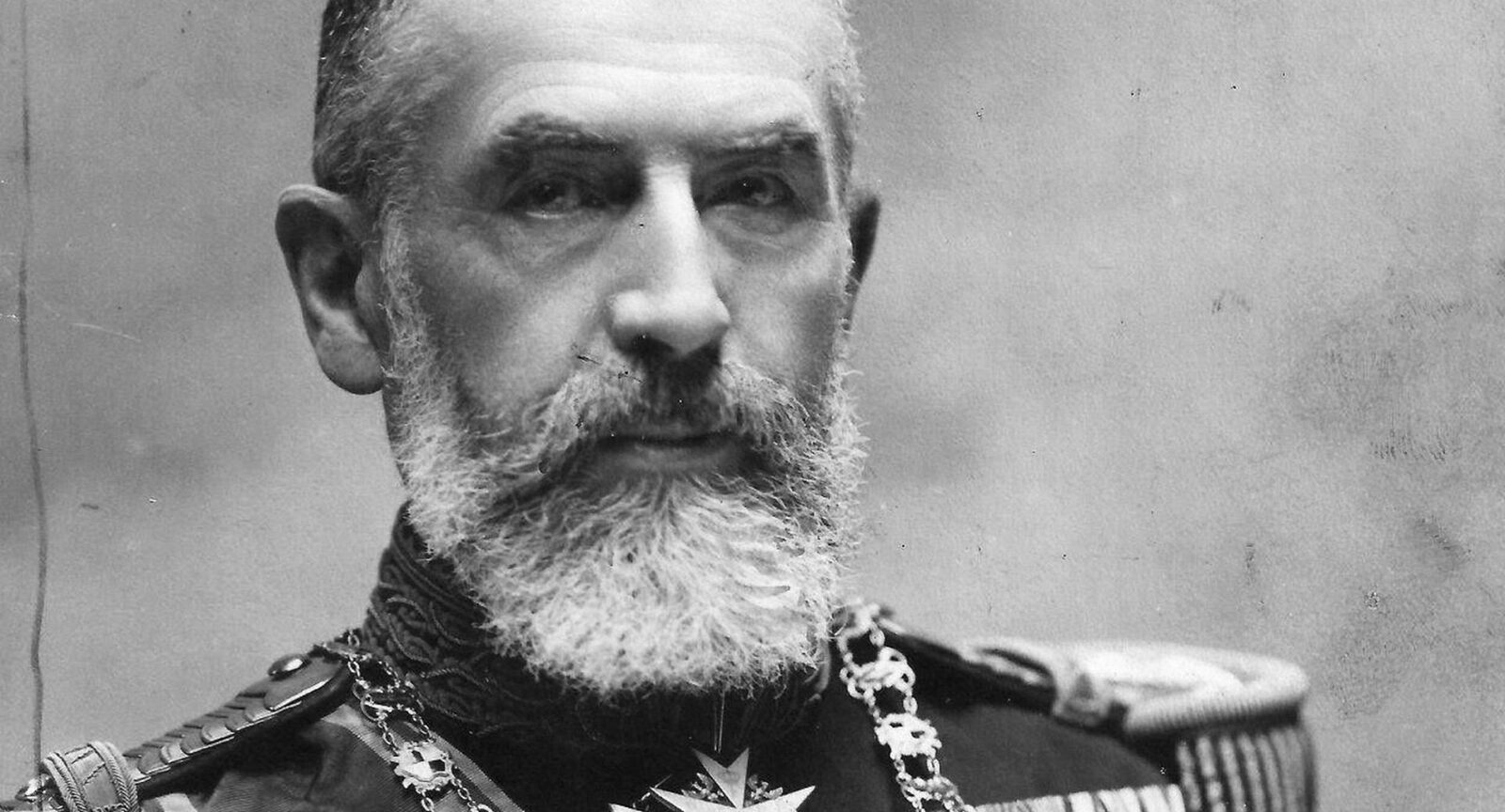 Rigoare, sobrietate și tenacitate – acestea au fost principalele caracteristici ale primului rege al României, Carol I, care a călăuzit țara spre independență și modernizare