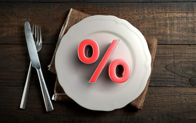 Inflație record în România: Prețurile cresc cu 9,9%, combustibilii, principalii vinovați