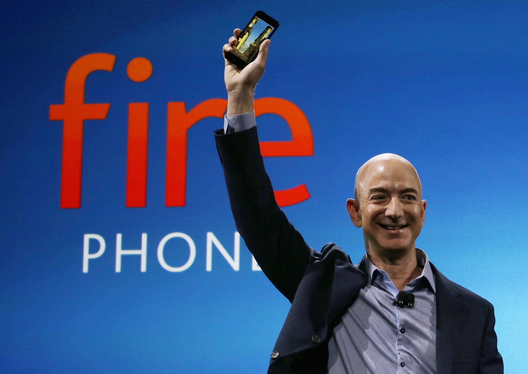 Amazon revine pe piața telefoanelor: Un nou smartphone după eșecul Fire Phone