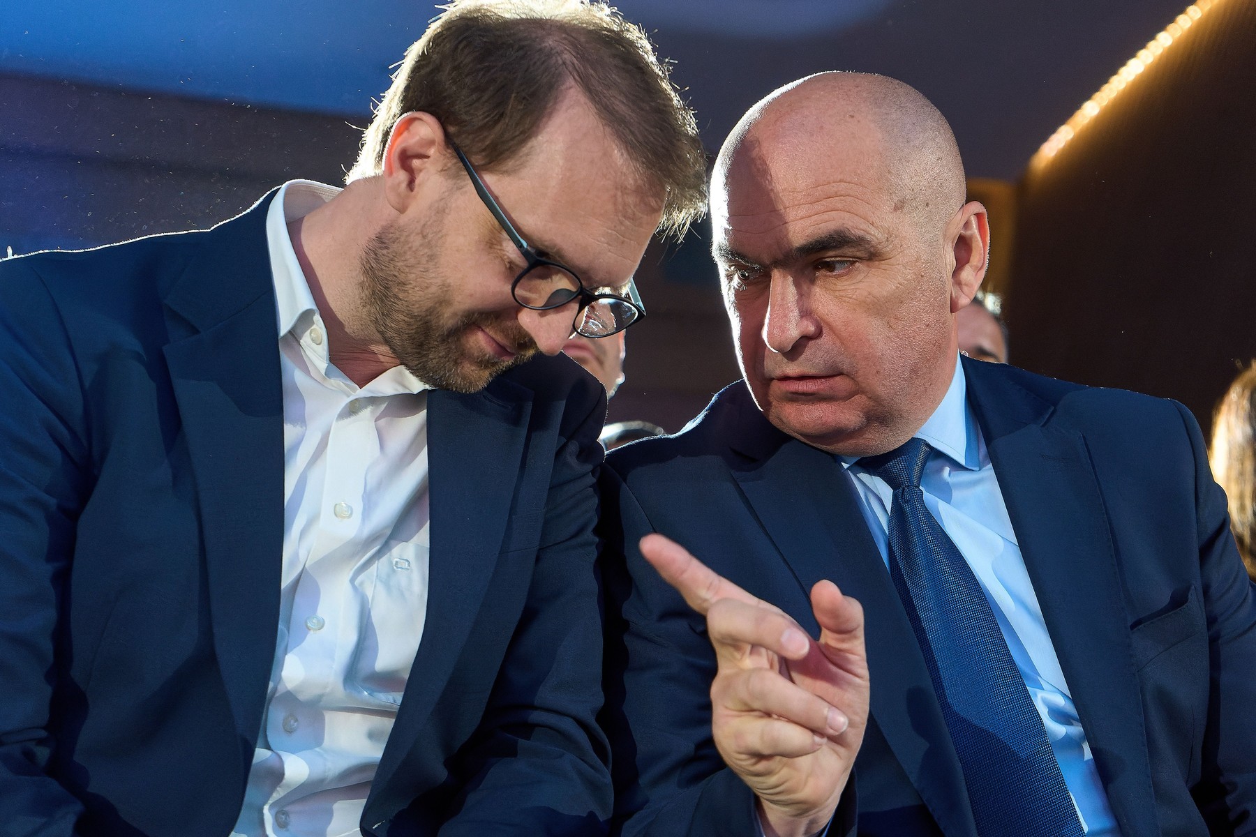 Bolojan, lovitură în senat: USR, decimat. Opoziția, revoltată