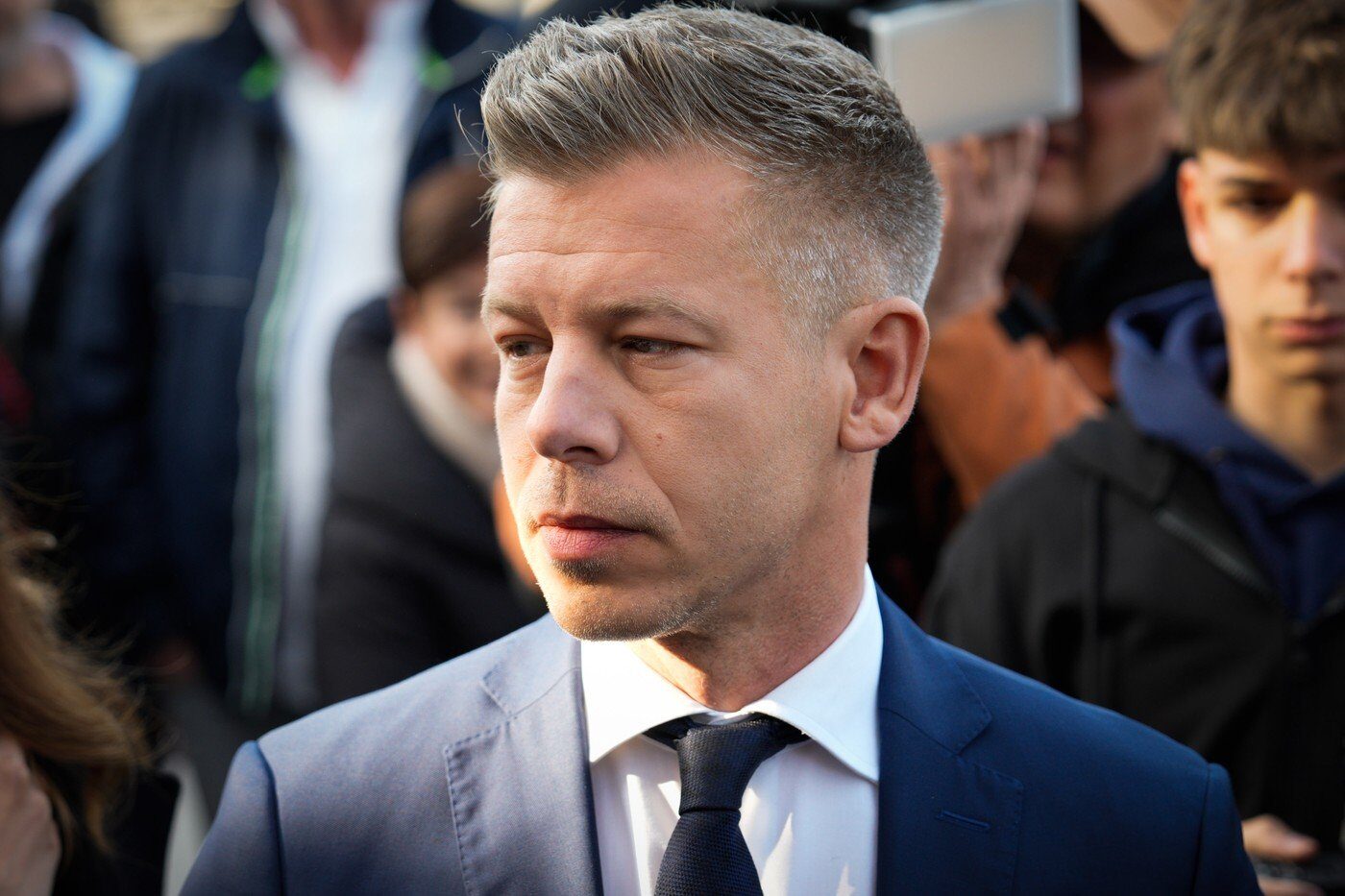 Cerere URGENTĂ: Noul Parlament, chemat de URGENT la Palat