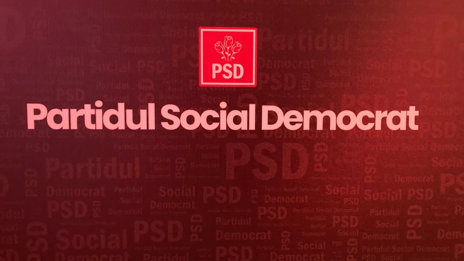 Demisii în lanț la guvernare? PSD negociază ieșirea, moțiunea amânată