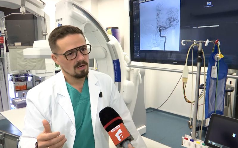 Omul care vindecă: Neurochirurgul și darul de a lumina suflete