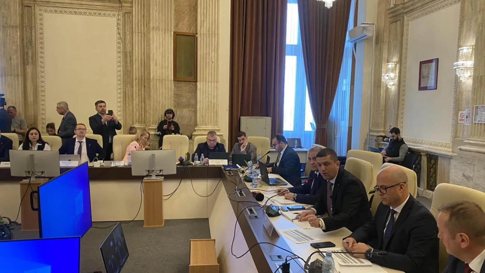 USR lovește PSD: Nu a câștigat alegerile, deci nu poate da premierul!