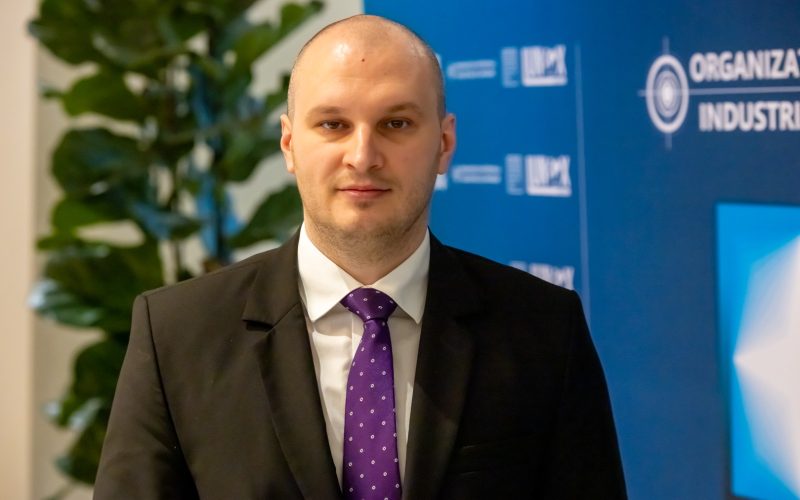 Programul SAFE: Oportunitate pentru Dezvoltarea Industriei de Apărare Românești? Organizația Patronală „Industria de Apărare” se arată deschisă colaborării pentru a transforma programul SAFE într-un motor de dezvoltare națională