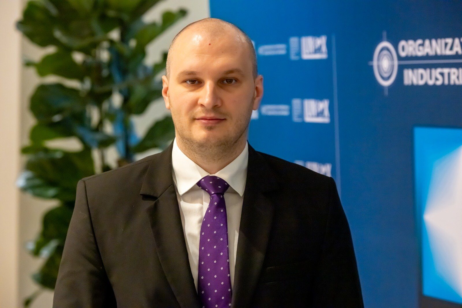 Programul SAFE: Oportunitate pentru Dezvoltarea Industriei de Apărare Românești? Organizația Patronală „Industria de Apărare” se arată deschisă colaborării pentru a transforma programul SAFE într-un motor de dezvoltare națională