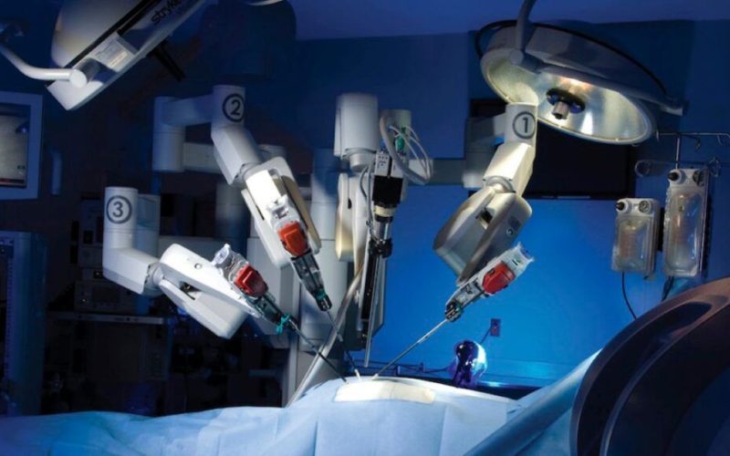 AP-ROBOTICĂ: Ministerul Sănătății dă startul chirurgiei robotice în spitalele publice din România