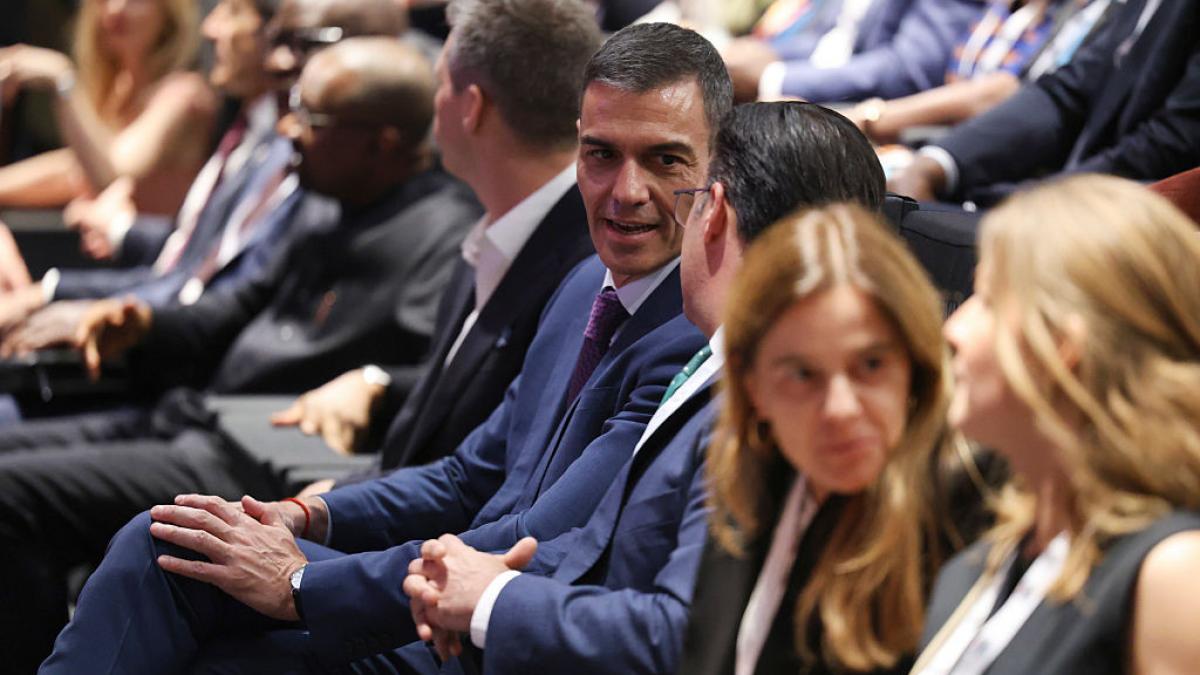 Sanchez, sfidător la Beijing: Spania țintește 50 mld $ reducere deficit