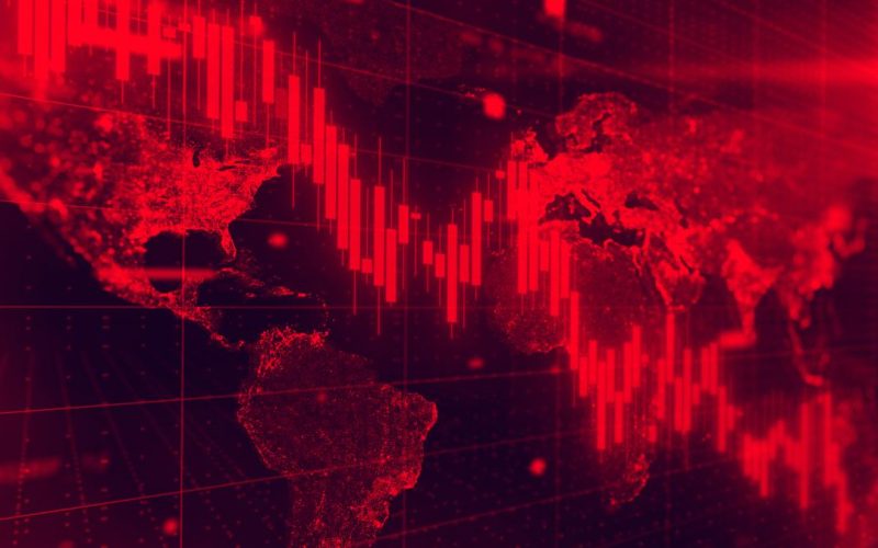 Recesiune mondială, prognoza SUMBRĂ FMI: Inflația GLOBALĂ urcă la 6%