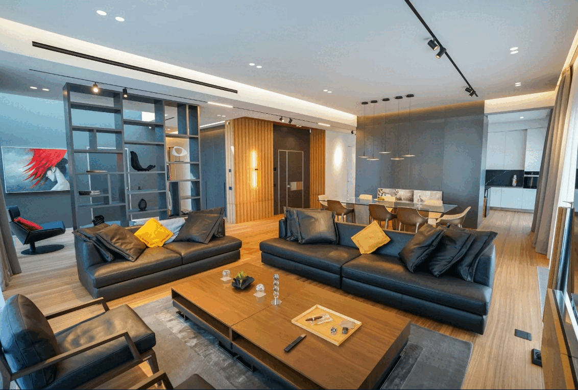 Penthouse de LUX, lângă Ambasada SUA: 300 mp și preț record în București!