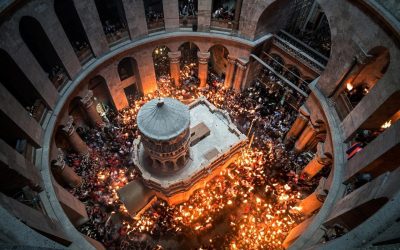 Lumina Sfântă a coborât la Ierusalim: Când ajunge în România