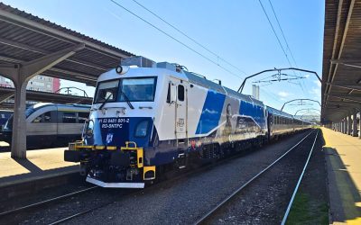 Softronic livrează CFR o locomotivă modernizată prin PNRR, cu teste și-n Ungaria