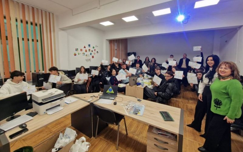 Buzău: Cinci licee, în finala concursului „Știu și Aplic” pe securitate în muncă