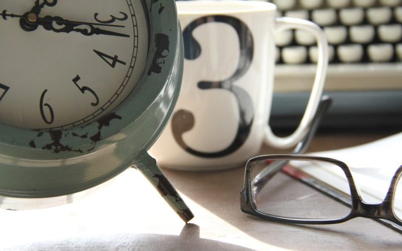 Ce faci când te trezești prea devreme Ar putea fi secretul unei zile productive