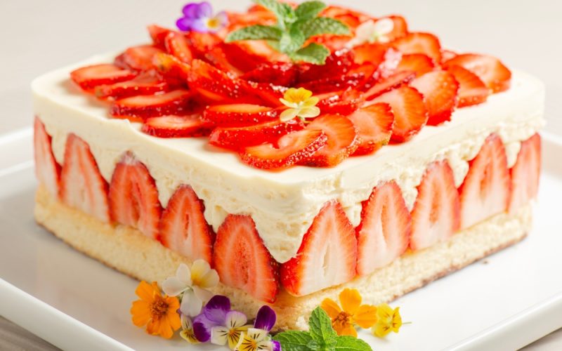 Tort Diplomat de post: Desertul gustos fără lapte și ouă