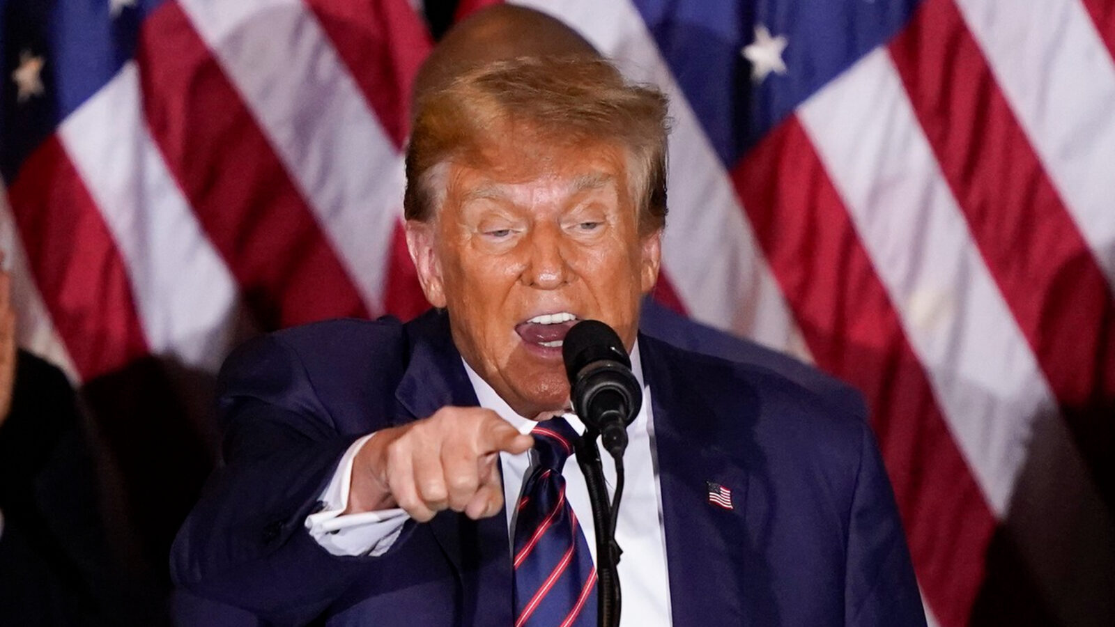 YouTube face curățenie: Canal pro-iranian, anti-Trump, șters
