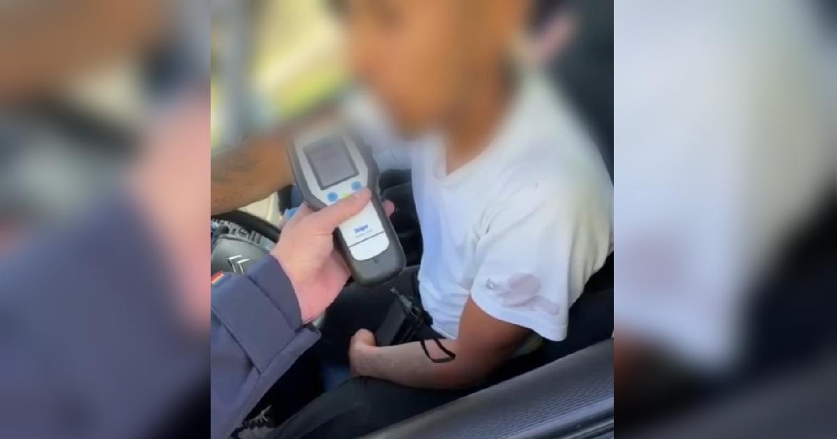 Șofer începător din Brașov, „afumat” la volan: „O sticlă de whisky și beri”