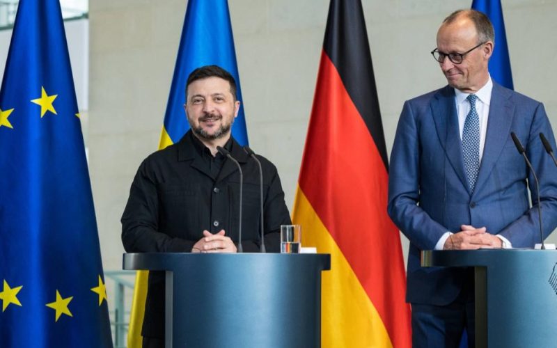 Zelenski cere mai mulți bani: Vrea arme duble, dar aliații ezită