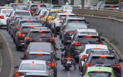 Prețurile carburanților, ignorate de șoferii din România: Traficul NU scade