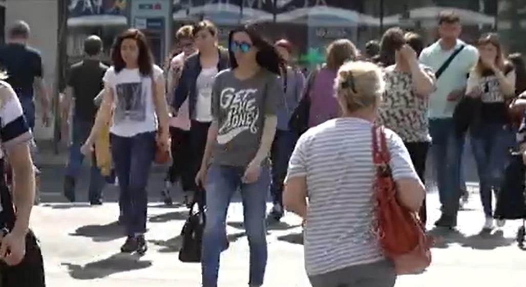 România se zbate: Câți români vom mai fi în 2100? Un declin dramatic