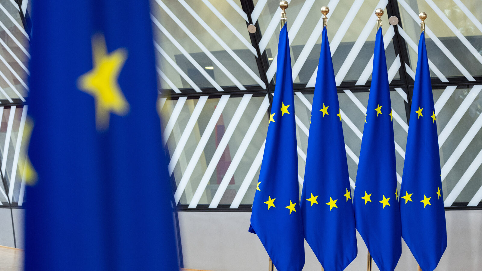 Criză combustibili: UE pregătește planul de criză pentru avioane, pe fondul tensiunilor cu Iran