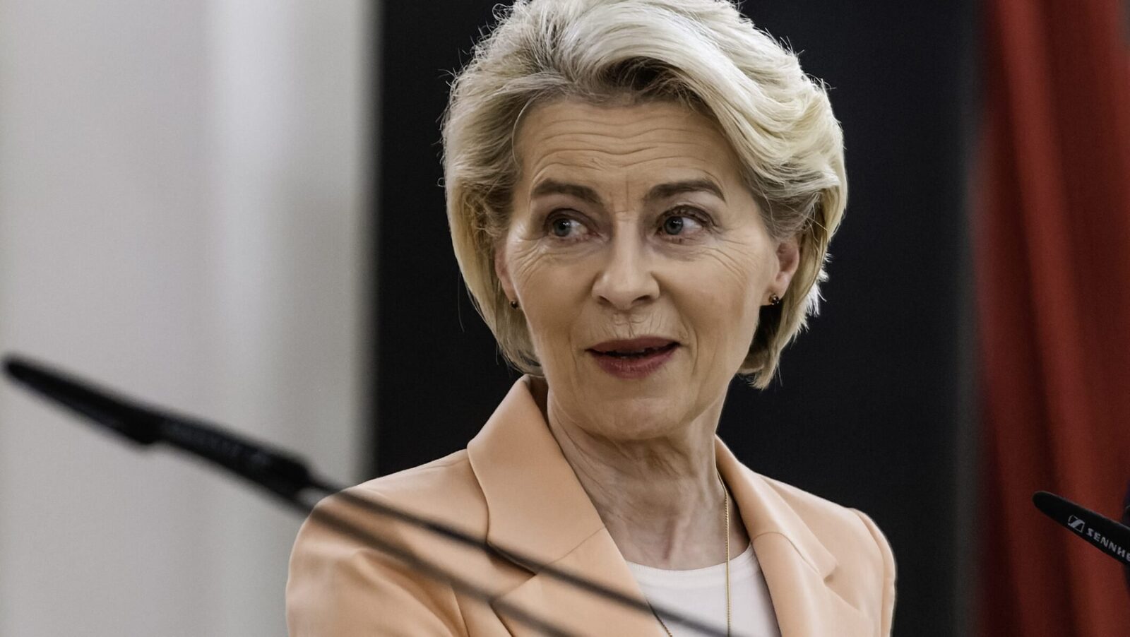 Ungaria: Reacții în Europa după victoria lui Peter Magyar, Von der Leyen optimistă