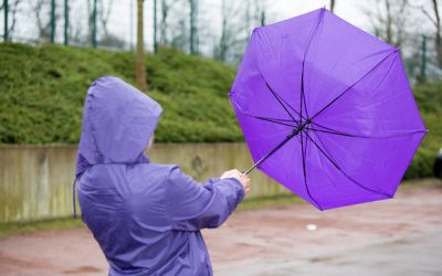 Vremea se înrăutățește: Cod Galben de ploi torențiale și vijelii în România