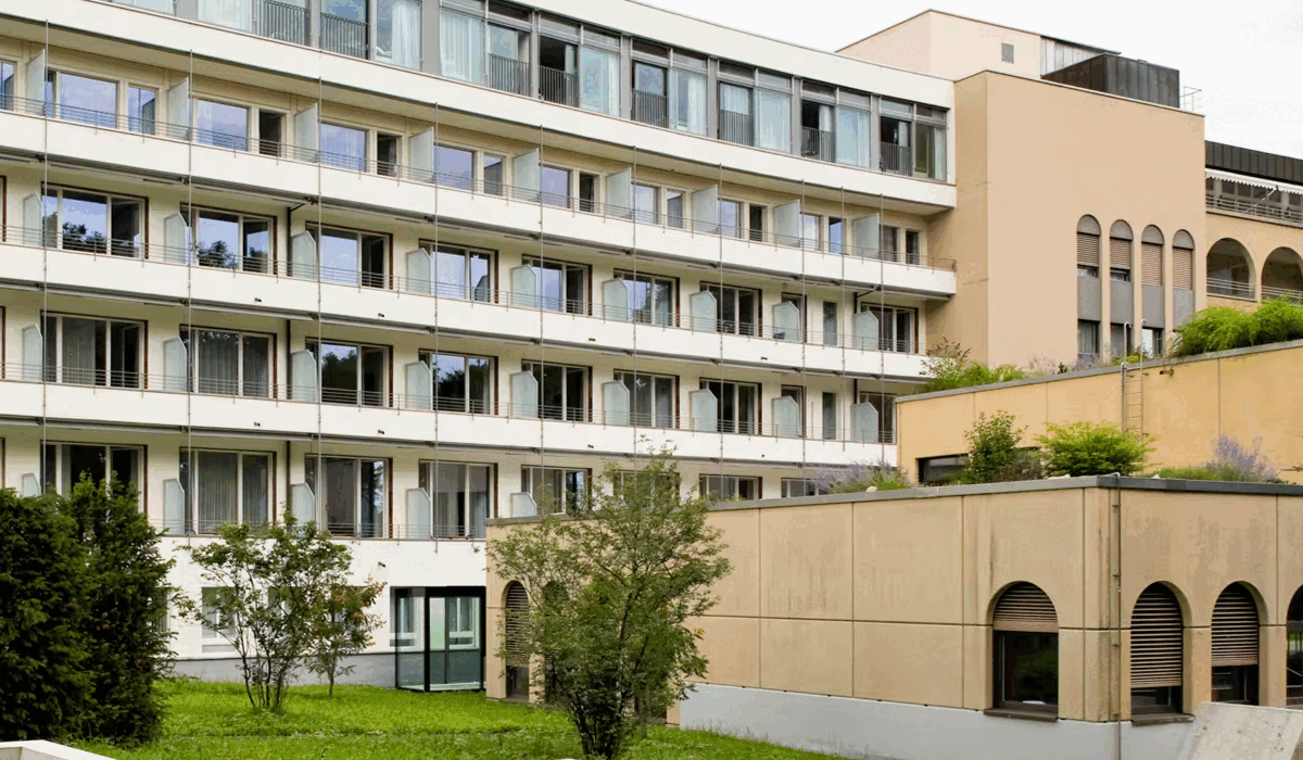 Călugărițe, afacere de 575 milioane euro: Vând spital și încasează sume uriașe