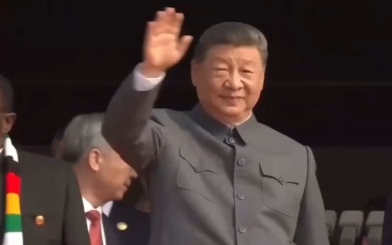 Președintele XI Jinping primește la Beijing lidera opoziției din Taiwan Președintele Republicii Populare Chineze, XI Jinping, a primit-o vineri la Beijing pe Cheng Li-wun, lidera opoziției din Taiwan