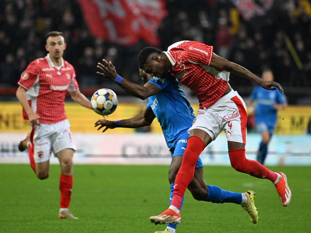 Universitatea Craiova – Dinamo, LIVE video la 21:00. Oltenii vânează primul loc, ”Haita” atacă podiumul