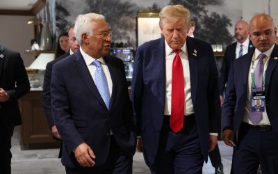 Socialiștii europeni strigă: „Scoate banii, Donald!” în tensiunile transatlantice