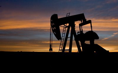 România, dependentă de petrol: 76% importuri, gazul american, soluția