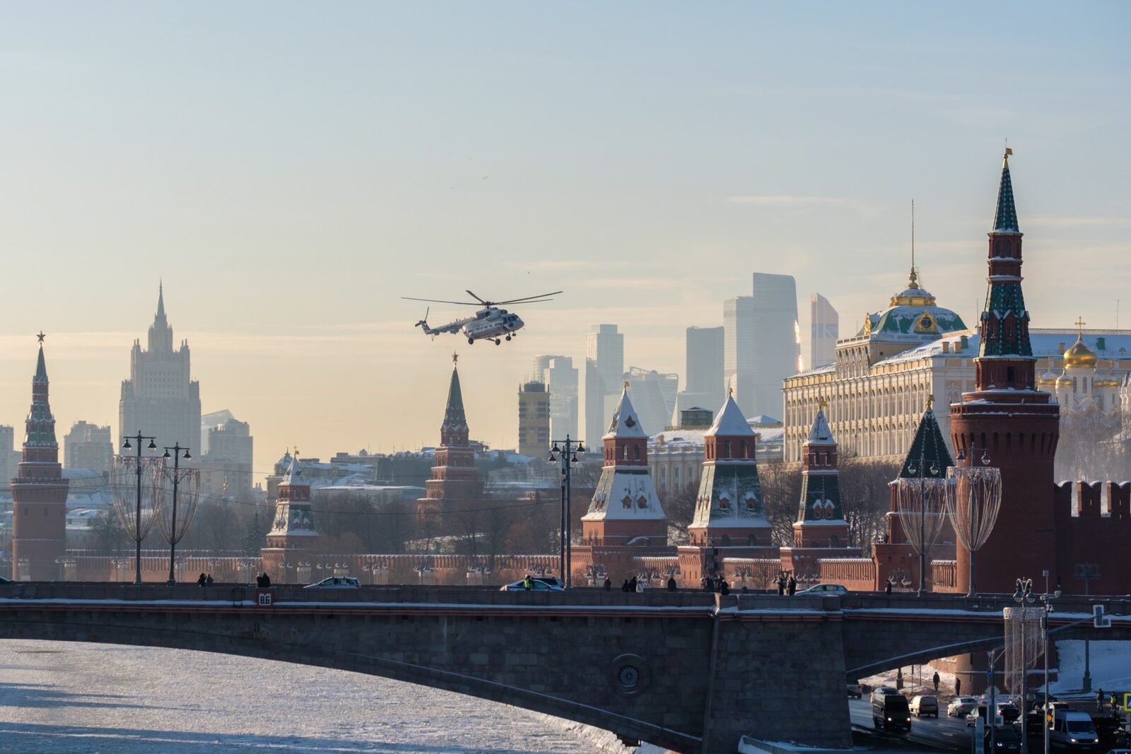 Rusia acuză: NATO vrea un conflict major în Est, anunță șeful serviciilor secrete