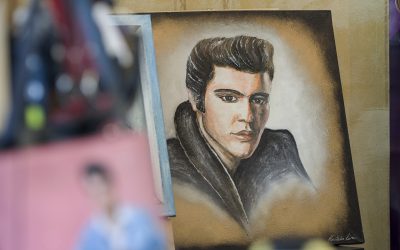 Trump, „Elvis” fără chitară: Vrea locul artiștilor la 250 de ani de independență