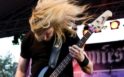 De ce MUZICA METAL calmează: Furia, anxietatea și ce spun psihologii