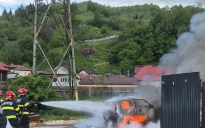 A1: Accident TERIBIL cu trei tiruri și o mașină în flăcări
