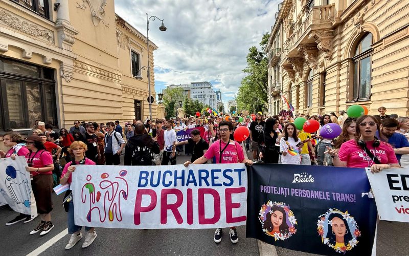 Jandarmii, duri după marșul pentru normalitate și PRIDE. 17 amenzi