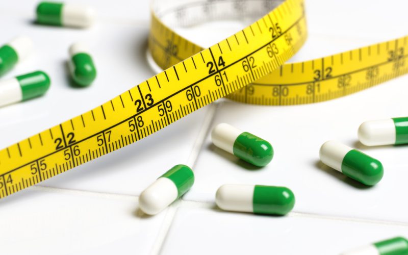 Marea Britanie: Tratamentul pentru obezitate, reacții adverse și recomandări medicale