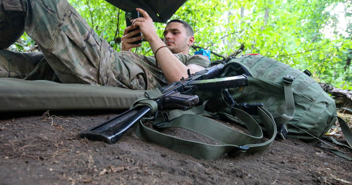Adolescente folosite ca asasini: Schema prin care Rusia recrutează fete tinere pentru atacuri împotriva militarilor ucraineni
