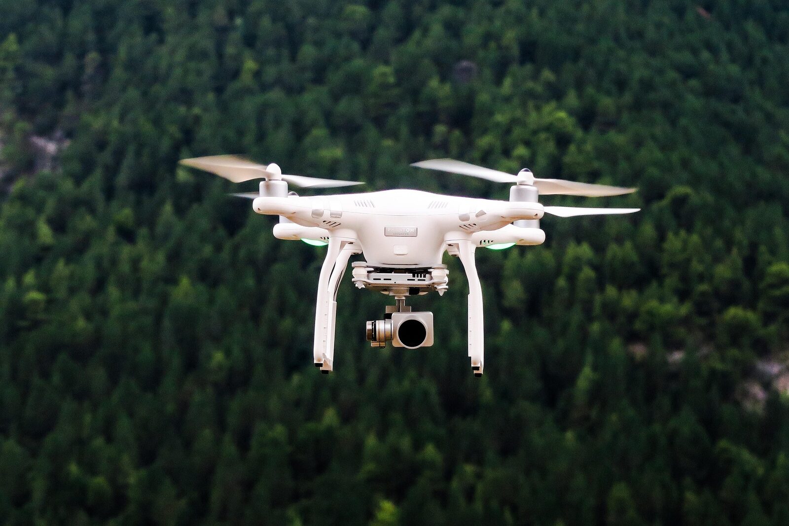 Drone australiene, fum și eșecuri: Tehnologia ascunde șocante vulnerabilități