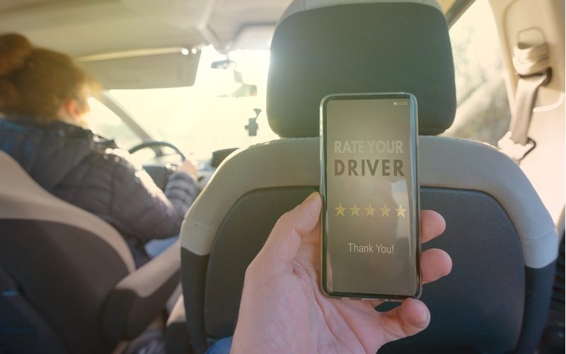 Parlamentarii vor să elimine comodatul din ride-sharing, riscând evaziune